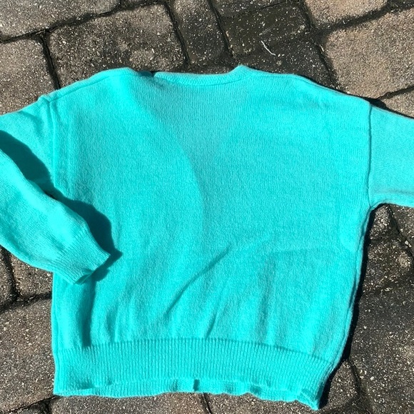 TEAL FLOWER EMBROIDERED WITH BEADS CARDIGAN SWEATER, SIZE LARGE - Picture 10 of 10